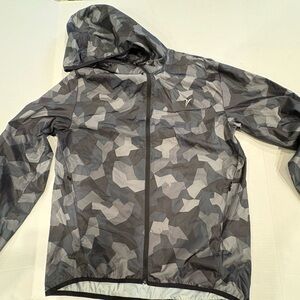 Old Navy Black Gray Camouflage Small Full zip Hooded Windbreaker NWT